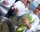 Il brodo d' erbe di montagna per un risotto con carpaccio celtico e gelato di caprino di Giancarlo Morelli